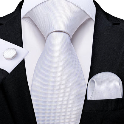 Kit Luxo Gravata Branca, Cinza e Prata com Lenço e Abotoaduras | Gravata de Seda Elegante para Casamento, Festa e Negócios | Sofisticação e Estilo Masculino Completo