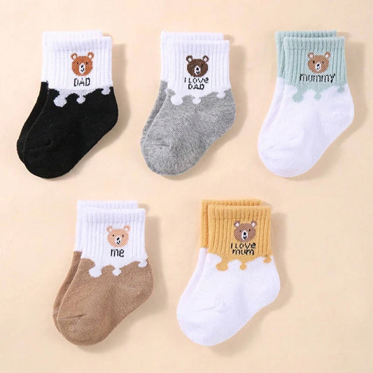 Kit com 5 Pares de Meias para Bebê — Conforto e Proteção para os Pezinhos