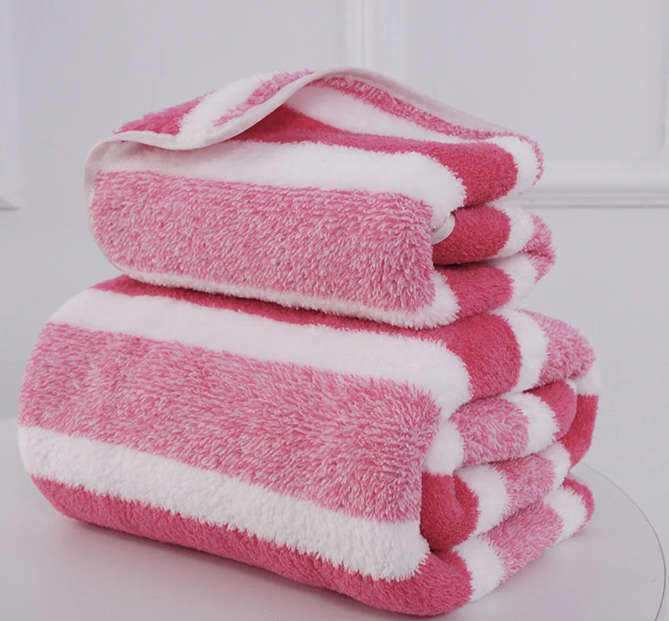 Toalha de Banho Super Absorvente e Ultra Macia — Ideal para Casa, Rosto e Uso Diário