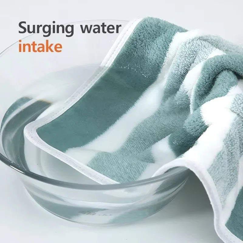 Toalha de Banho Super Absorvente e Ultra Macia — Ideal para Casa, Rosto e Uso Diário