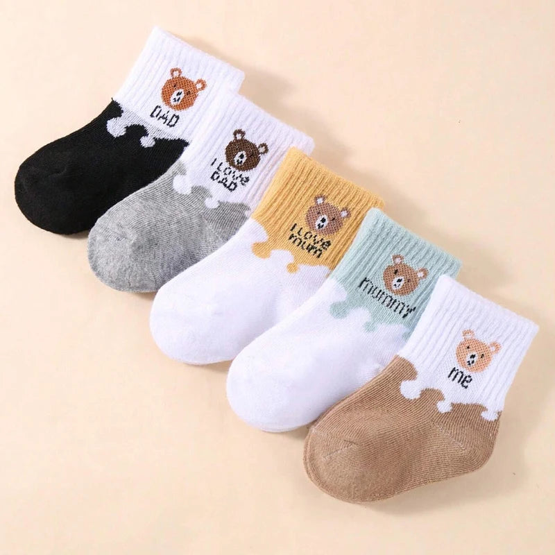 Kit com 5 Pares de Meias para Bebê — Conforto e Proteção para os Pezinhos
