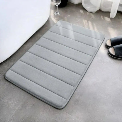 Tapete de Banheiro Super Absorvente Antiderrapante Compre 1 Leve 2